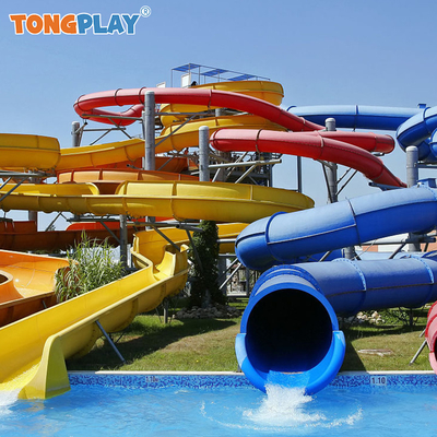 Slide acquatico a doppio colore a spirale Slide piscina a spirale eco-compatibile