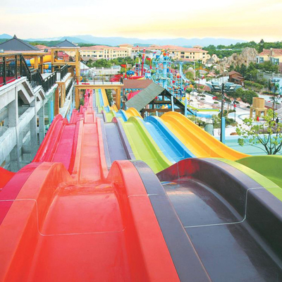 Factory Hot Selling Water Park Amusement Equipment New Design Theme Park Carbon Fiber Rainbow Race Slide