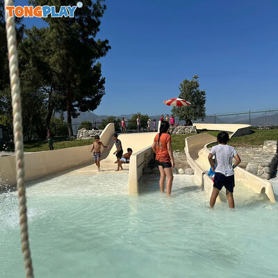 Scivolo d'acqua commerciale in fibra di vetro e acciaio per parchi acquatici con dimensioni personalizzate e design ecologico